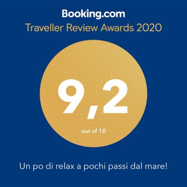 Un Po Di Relax A Pochi Passi Dal Mare! Apartamento Àrbatax Exterior foto