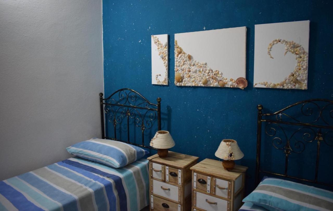 Un Po Di Relax A Pochi Passi Dal Mare! Apartamento Àrbatax Exterior foto