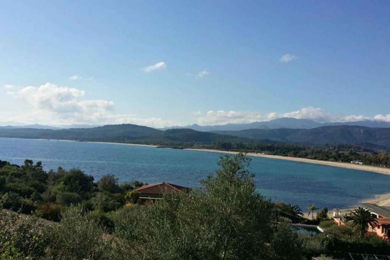 Un Po Di Relax A Pochi Passi Dal Mare! Apartamento Àrbatax Exterior foto